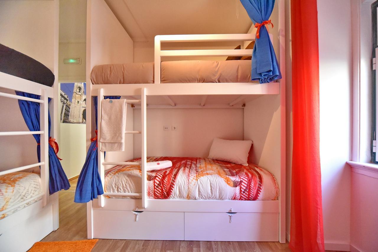 Train Lisbon Hostel المظهر الخارجي الصورة