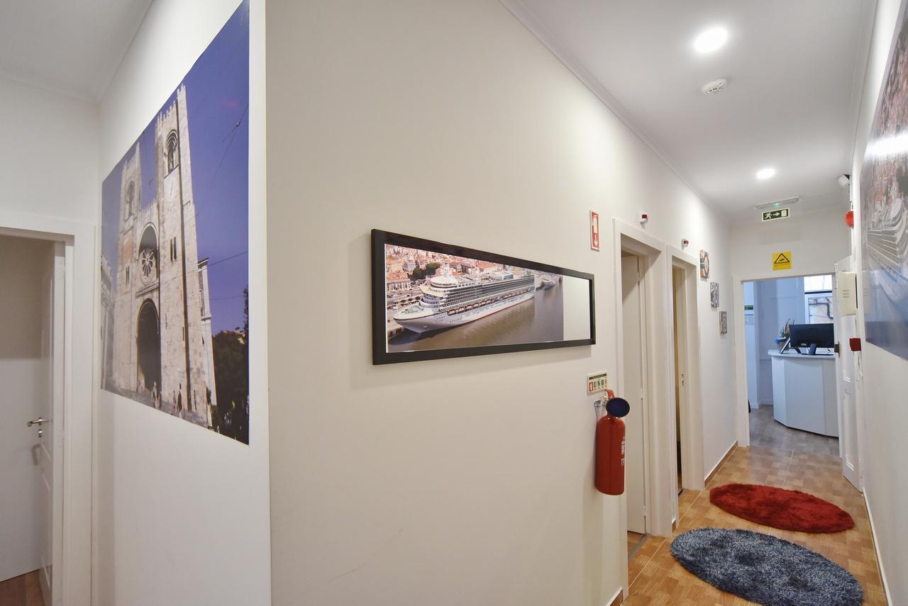 Train Lisbon Hostel المظهر الخارجي الصورة